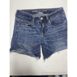 American Eagle  Mid Rise Denim Jean Shorts Distressed Frayed Hem Size 4